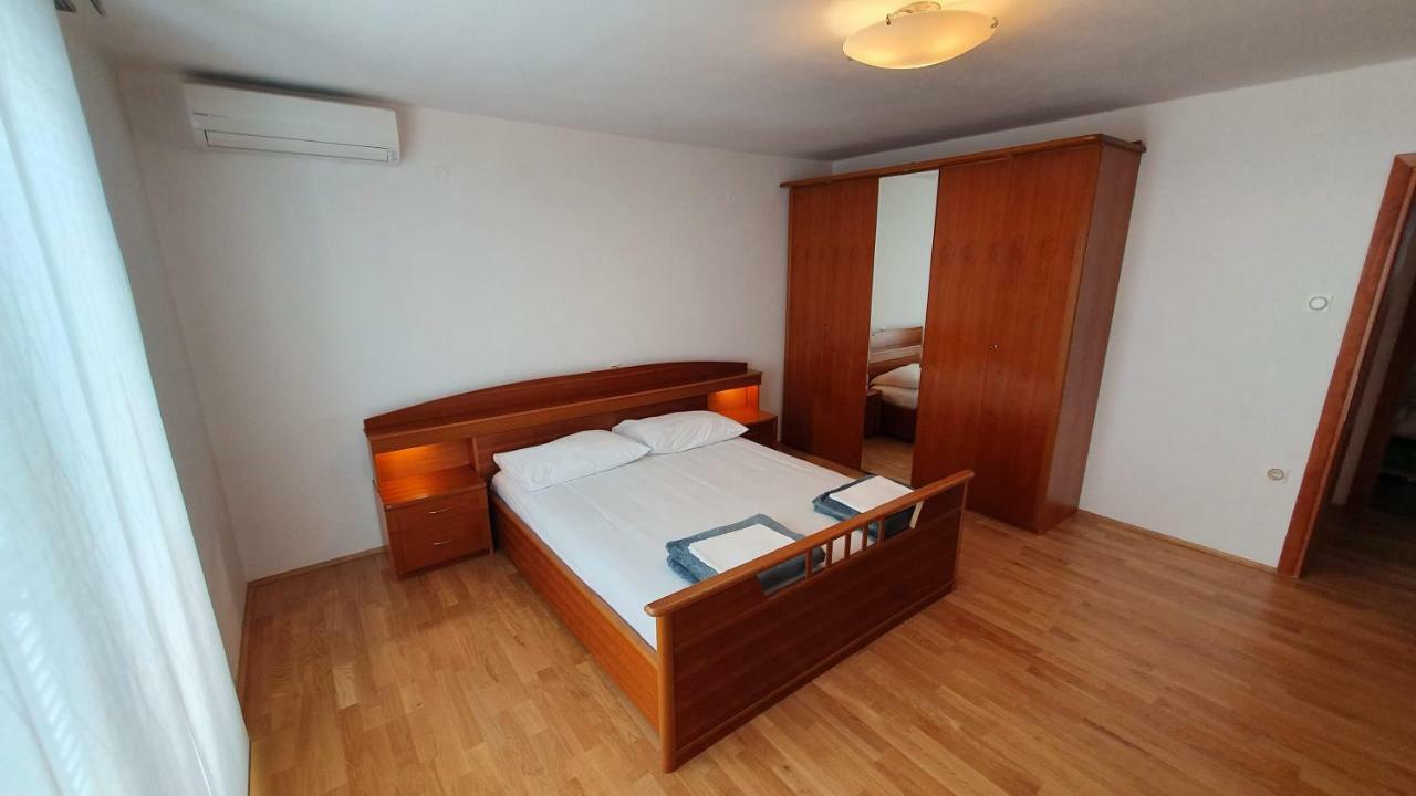 Apartment Bella Mare Novi Vinodolski Eksteriør bilde